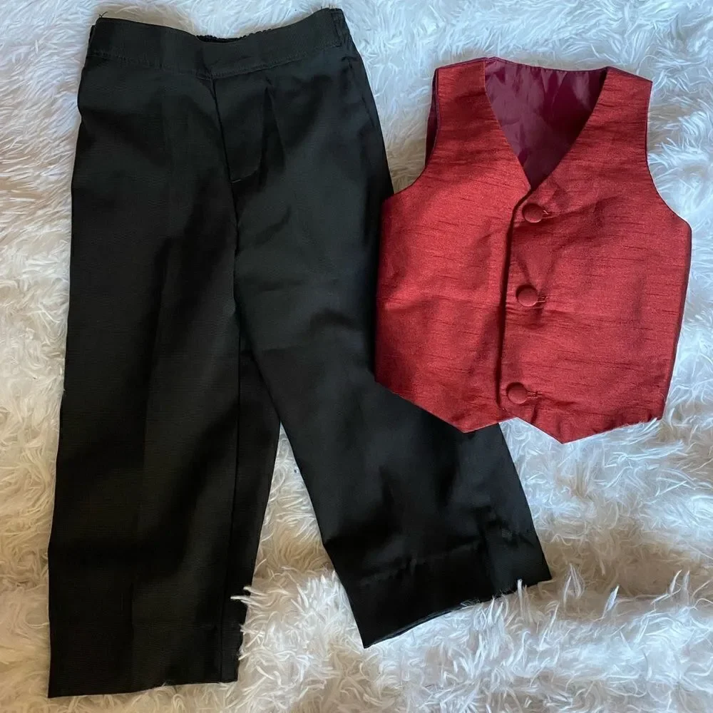 Van Heusen Black Boy Size 4 Dress Slacks & Boy S/M Maroon Dress Vest